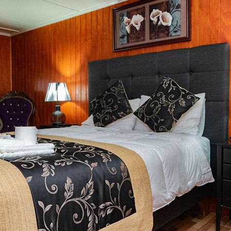 Hotel Forjadores Del Cabo De Hornos Puerto Williams Luaran gambar
