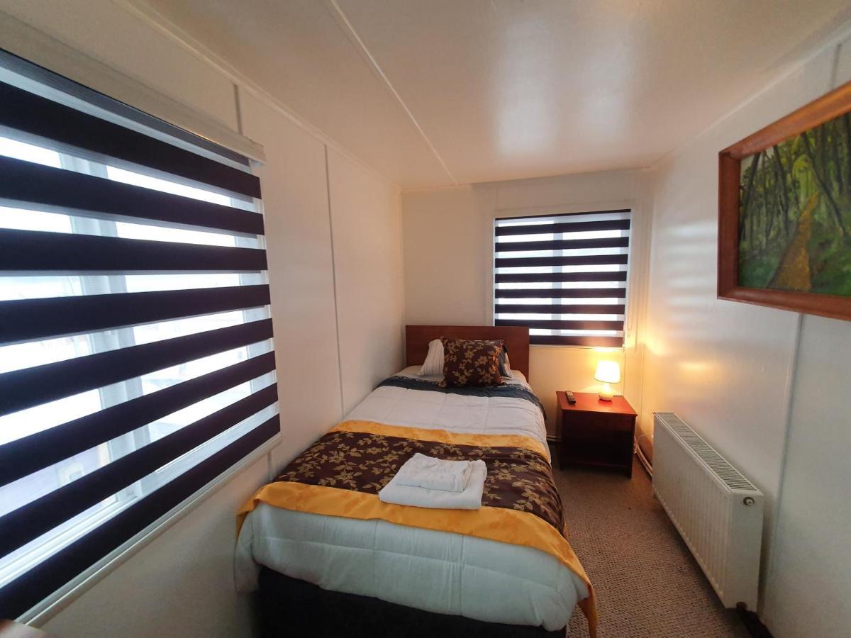 Hotel Forjadores Del Cabo De Hornos Puerto Williams Luaran gambar