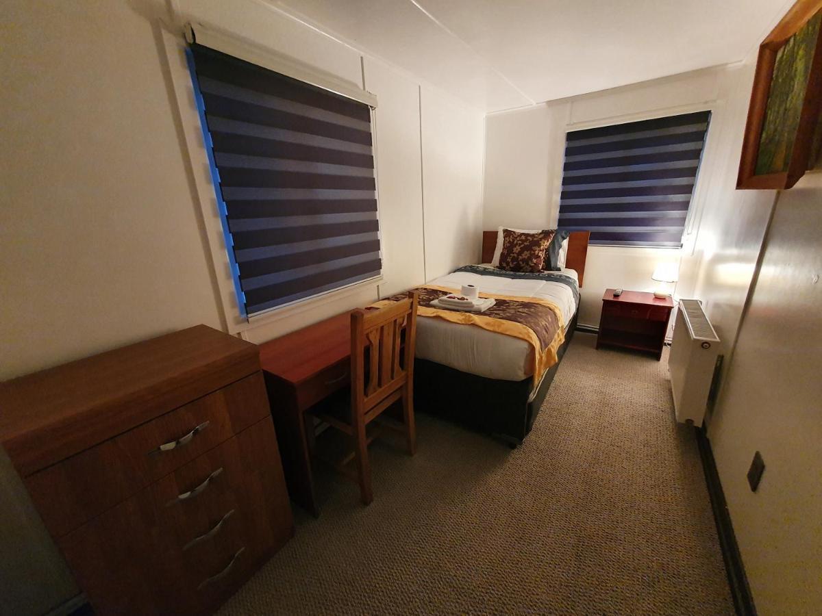 Hotel Forjadores Del Cabo De Hornos Puerto Williams Luaran gambar