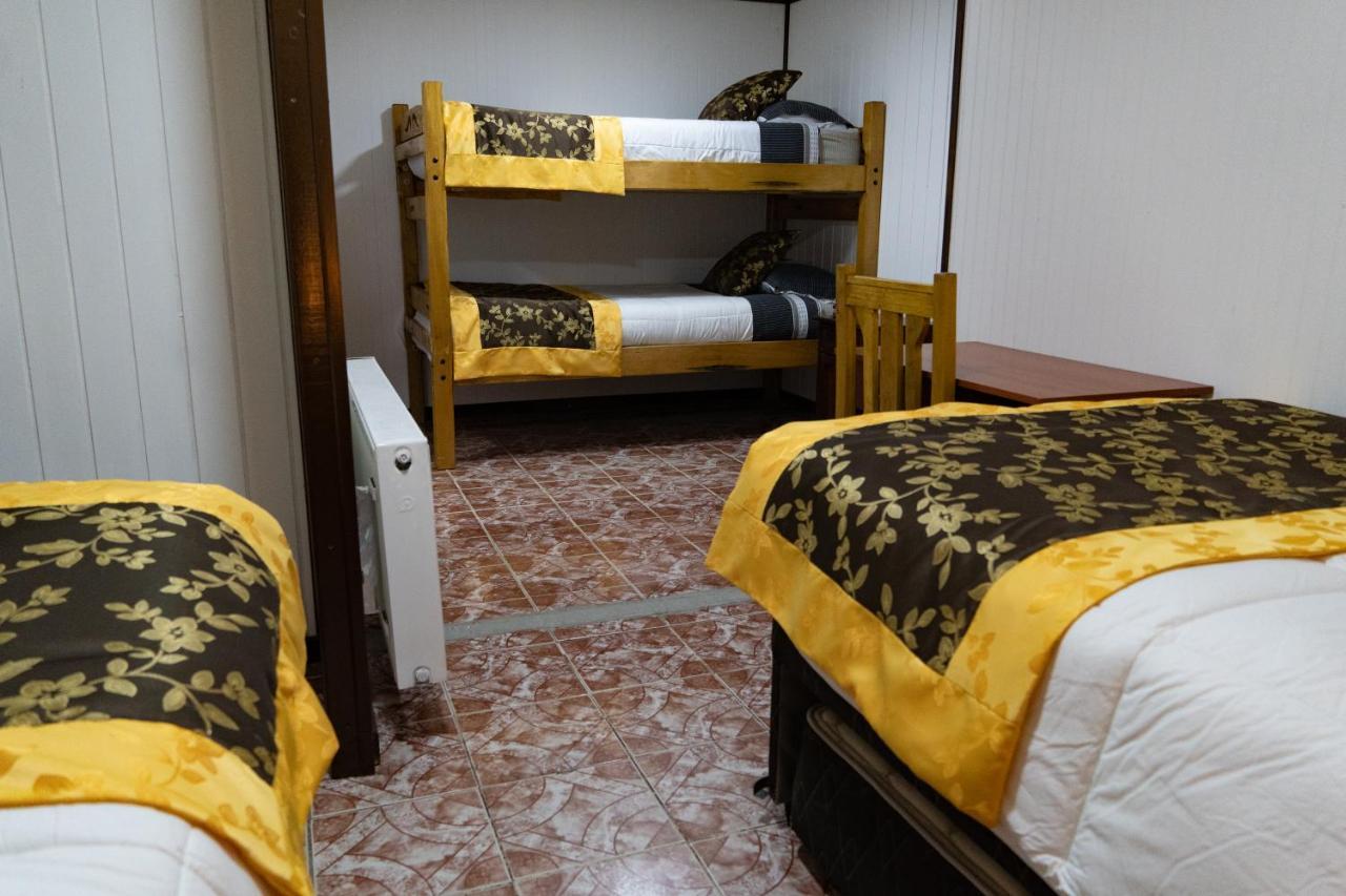 Hotel Forjadores Del Cabo De Hornos Puerto Williams Luaran gambar